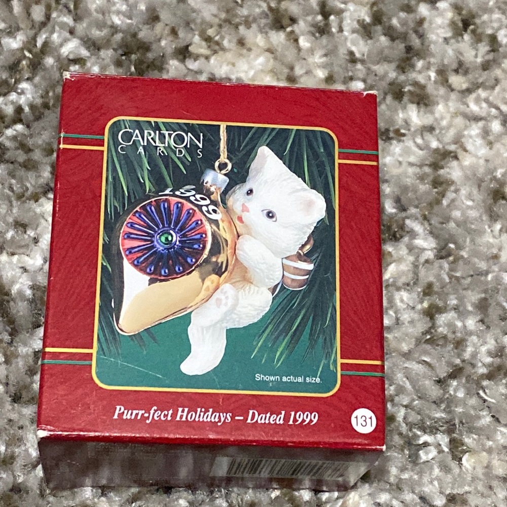 Carlton Cards Vintage 1999 Christmas ornament. Purr-fect Holidays. 🎄